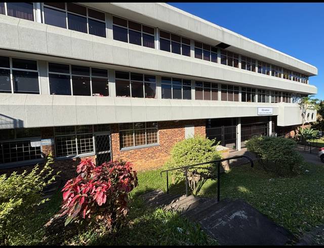 190M² OFFICE TO LET IN WESTVILLE